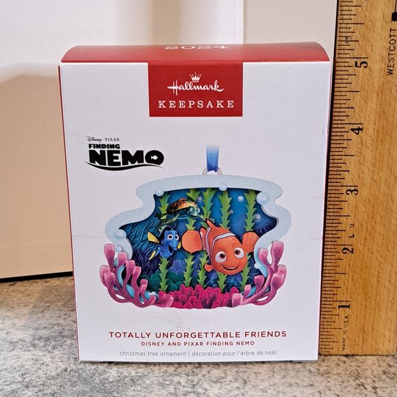 2024 Hallmark Ornament Disney Finding Nemo Totally Unforgettable Friends - Picture 3 of 10